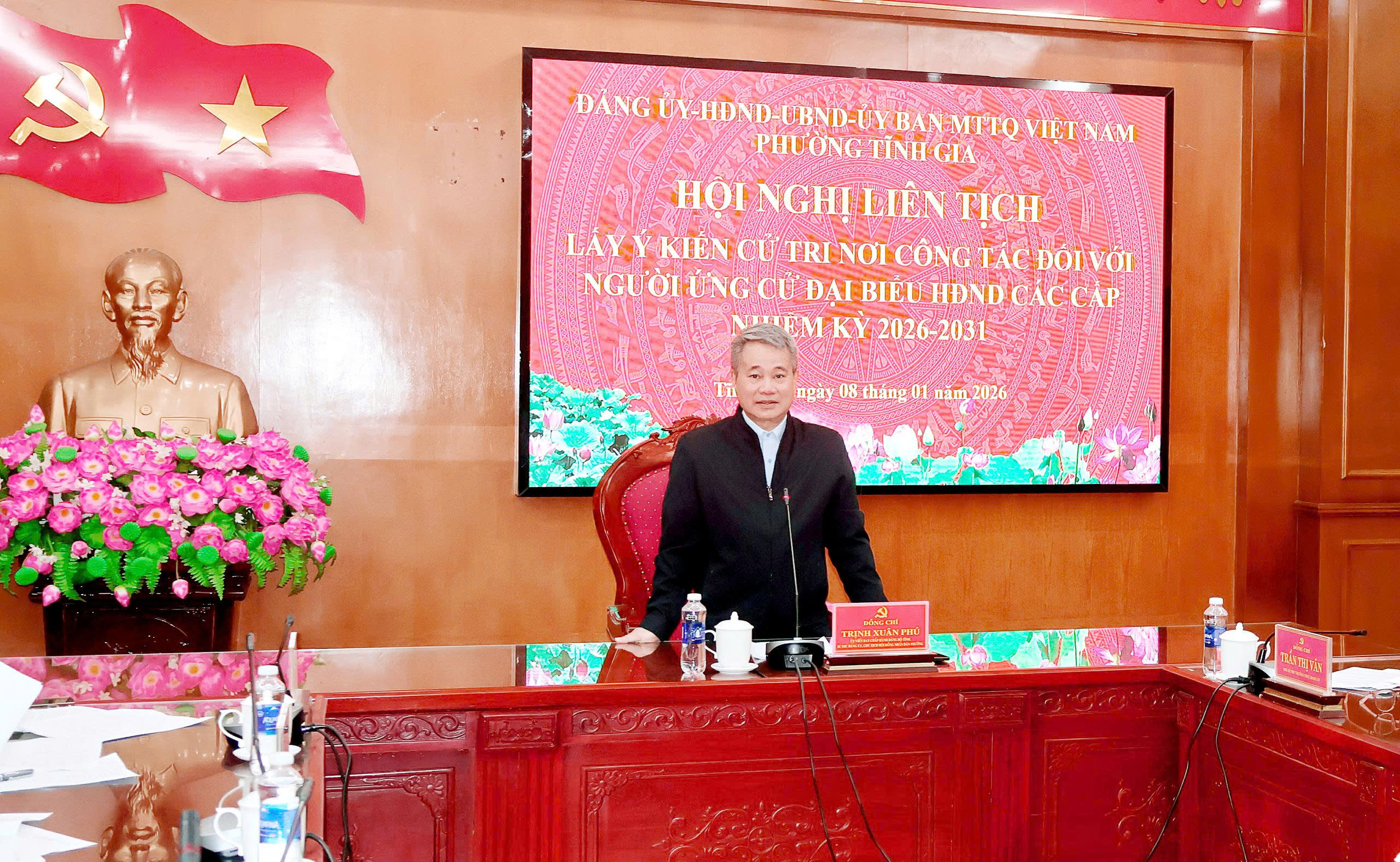 Anh-tin-bai